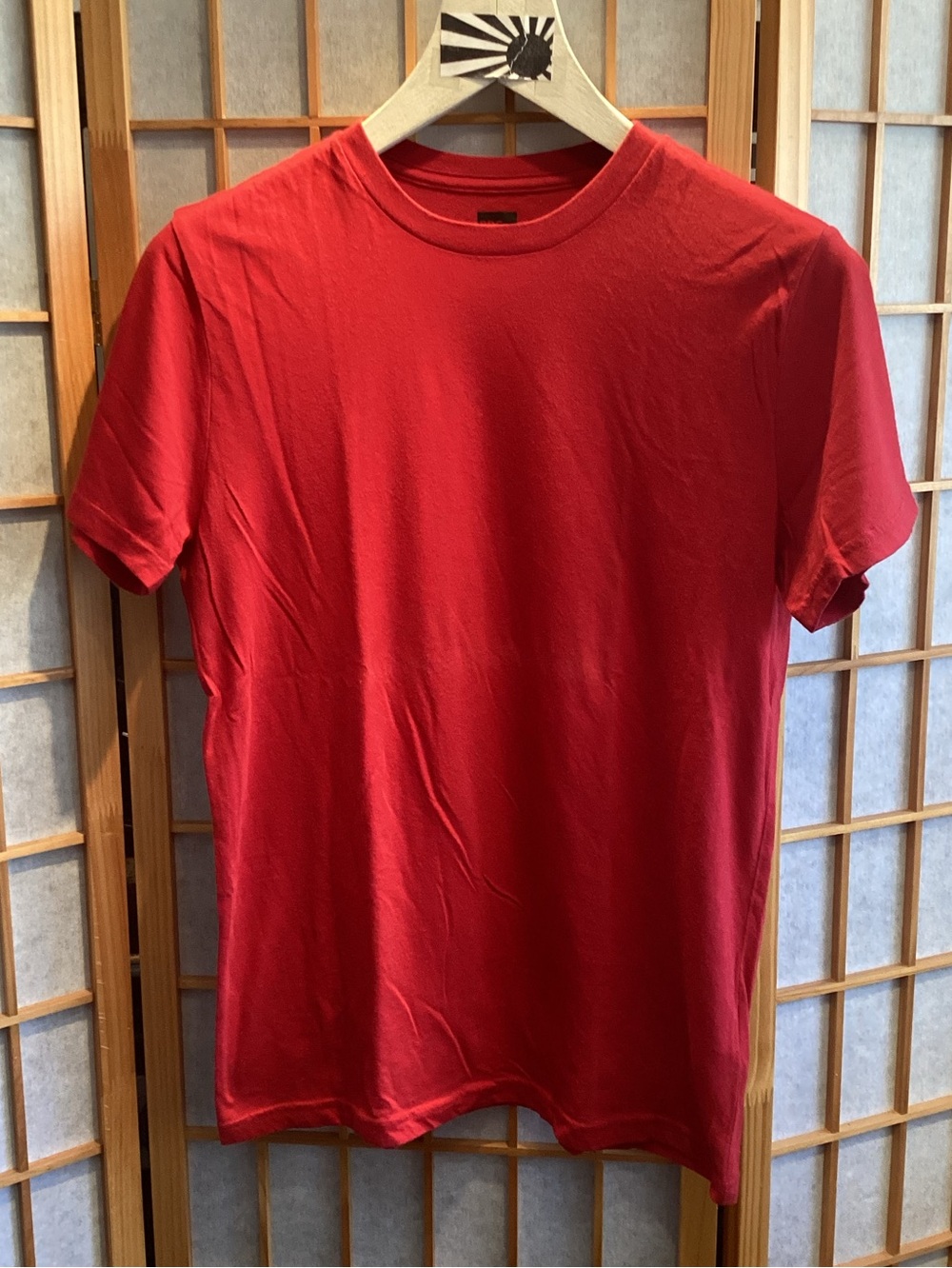 UO BDG Slim Fit Crew-Neck Short Sleeve Tee Red Men's Size Medium